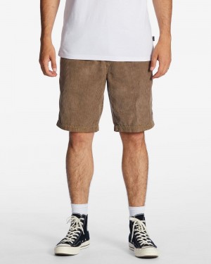 Green Men's Billabong Larry Corduroy 20" Shorts | 190654GDH