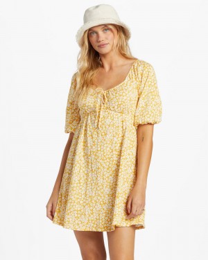 Sandy Gold Women's Billabong Daisy Wave Dress | 943165NES