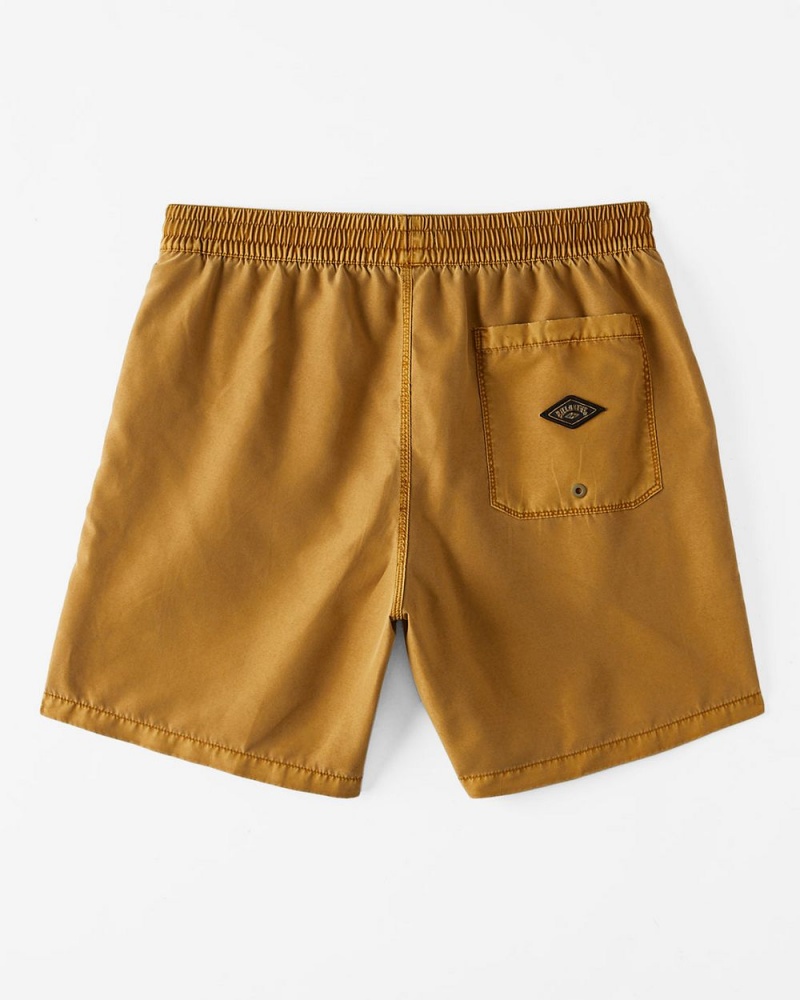 Mustard Men's Billabong All Day Overdyed Layback 17