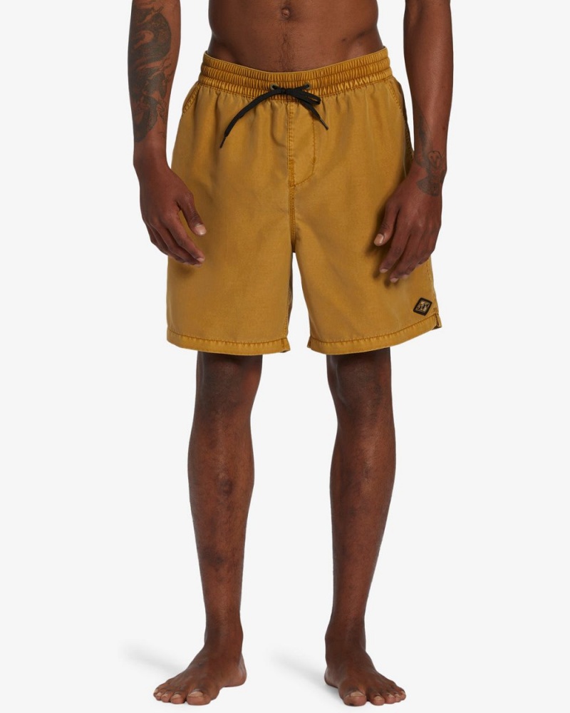 Mustard Men's Billabong All Day Overdyed Layback 17